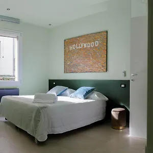  Couette-café 5rooms Italie