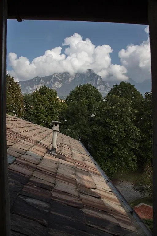 Villa Del Cigno Lecco Guest house