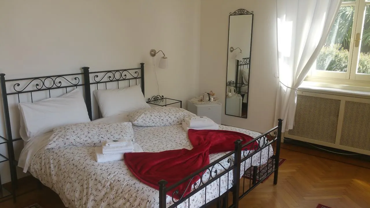 Villa Del Cigno Lecco 0*,  Italy